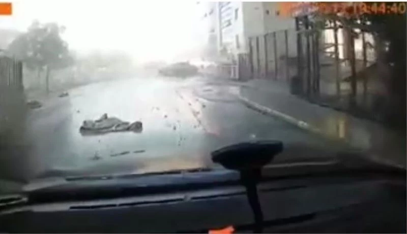 Pendik’te metro inşaatındaki patlama araç kamerasına yansıdı
