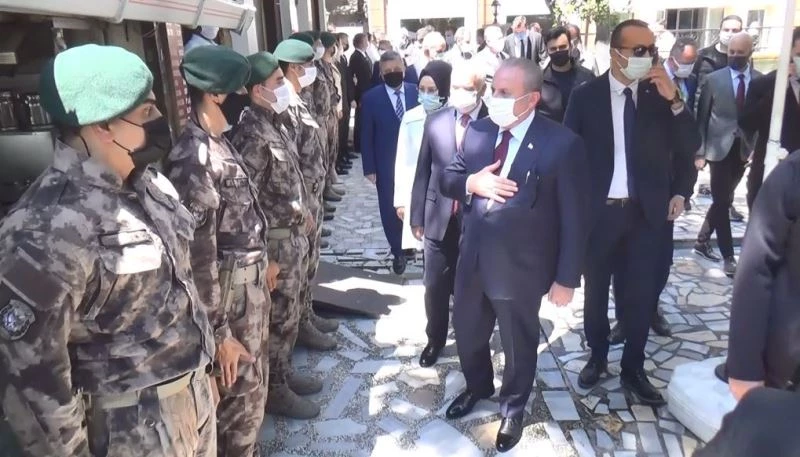 TBMM Başkanı Şentop: “17’sinden sonra belli bir program dahilinde bir rahatlama olacaktır”
