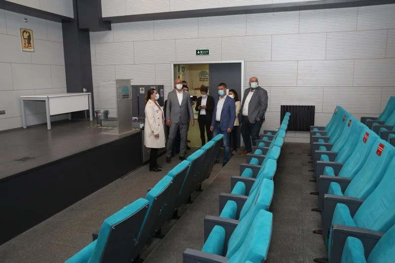 Dernekler Yerleşkesi İzmit’e örnek olacak
