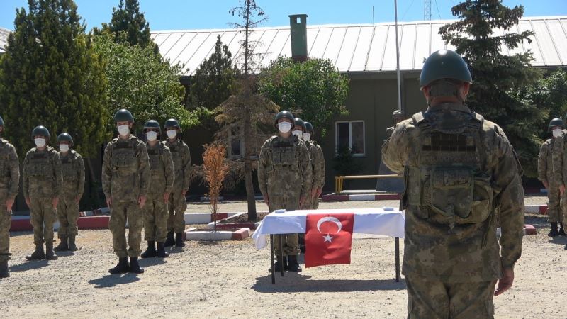 (Özel Haber) Mehmetçiğin bayramı ‘vatan’ nöbeti
