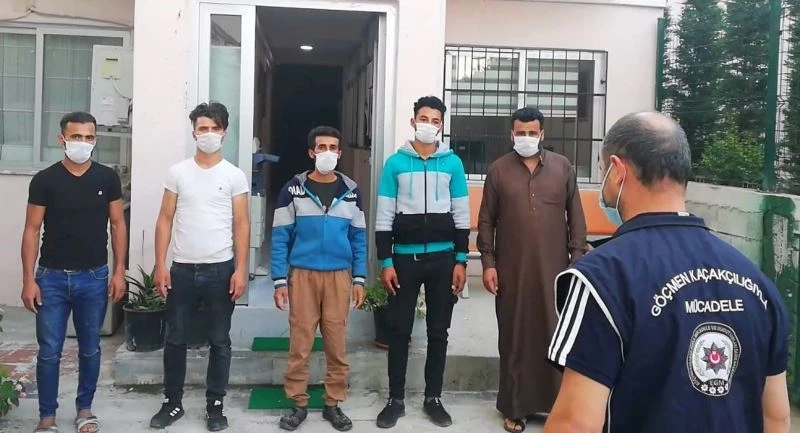 Suriyeli şahısların ‘turistiz’ yalanını polis ortaya çıkardı
