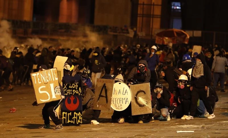 Kolombiya’da uzlaşma sağlanamadı, hükümet karşıtları tekrar sokağa indi
