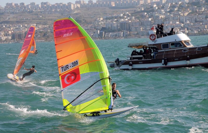 Türkiye, yelkende 8 sporcuyla Tokyo’da olacak
