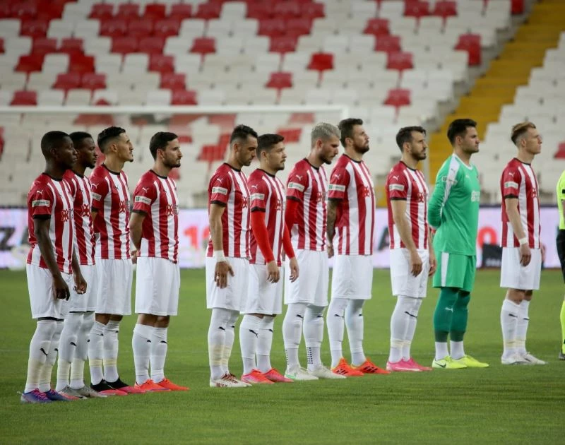 Süper Lig’in en az yenilen takımı Sivasspor
