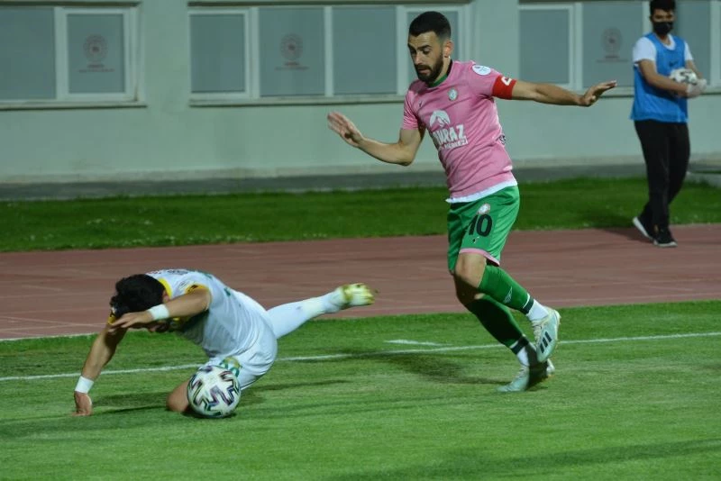 Isparta 32 Spor: 0 Esenler Erokspor: 0
