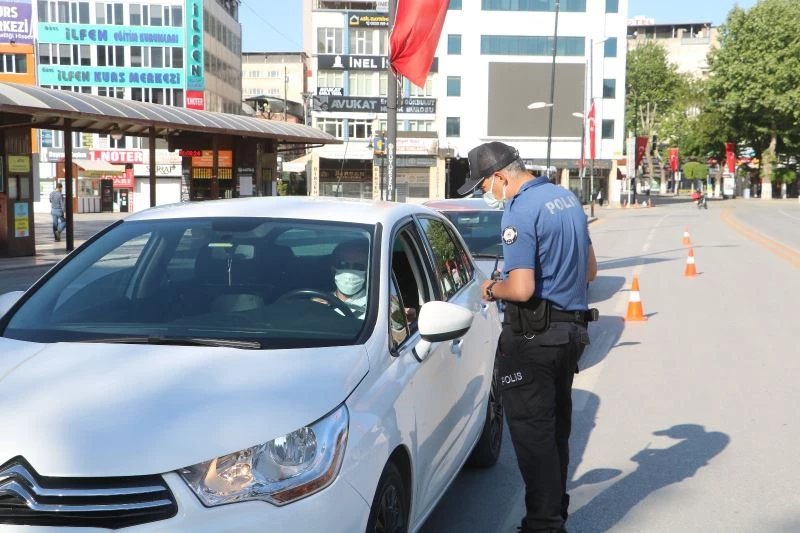 Denetimlerin devam ettiği Malatya’da sessizlik hakim

