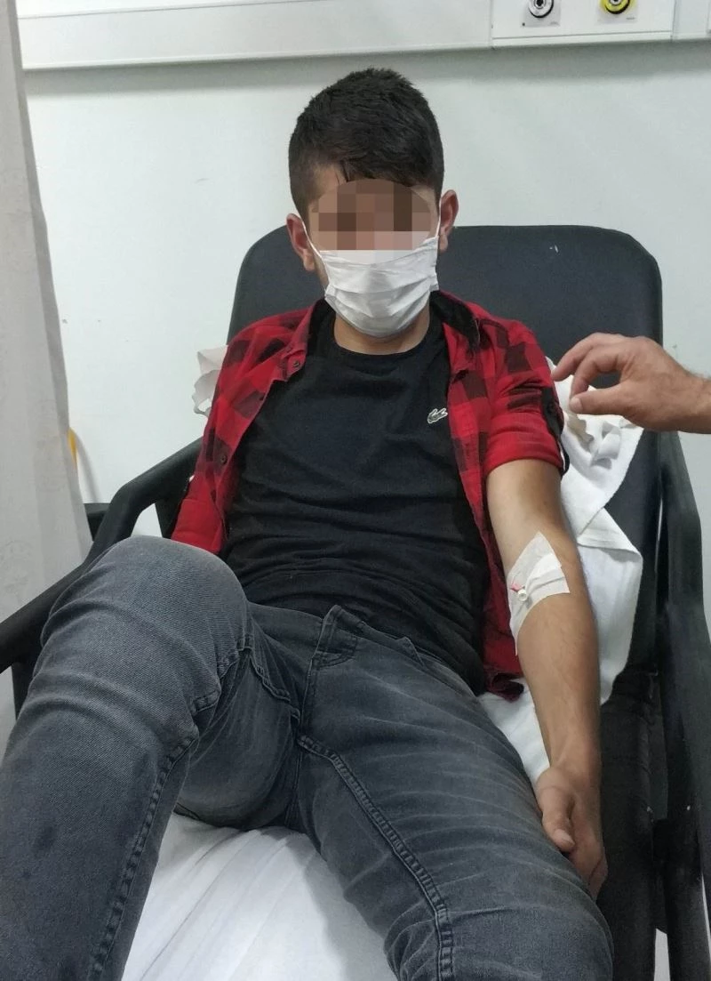 Kazada yaralandı, hastanede 