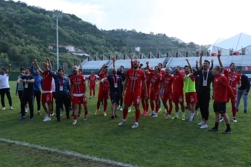 TFF 2. Lig Play Off Çeyrek Final: Hekimoğlu Trabzon FK: 3- 24 Erzincanspor: 0