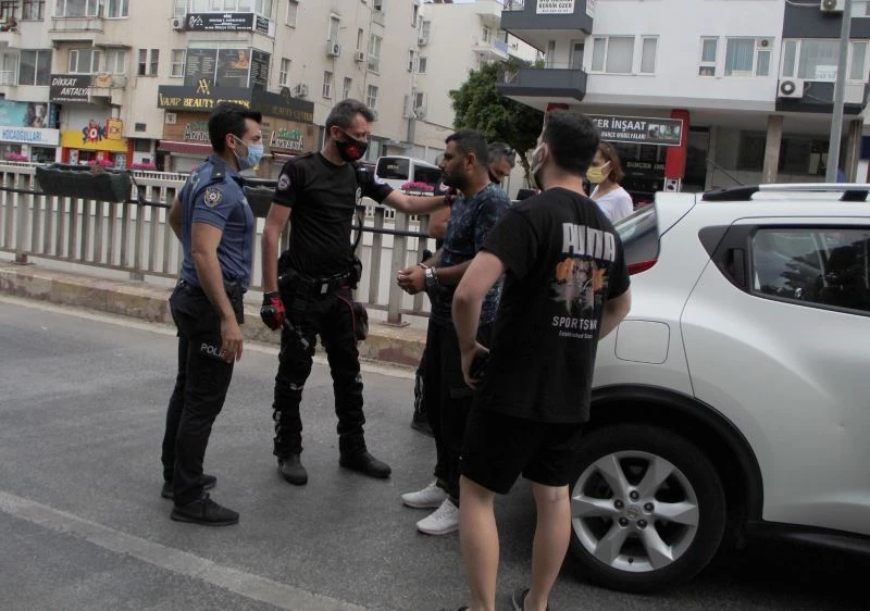 (ÖZEL) Aranma kaydı olan VIP spotçu hem kendini hem müşterilerini yaktı
