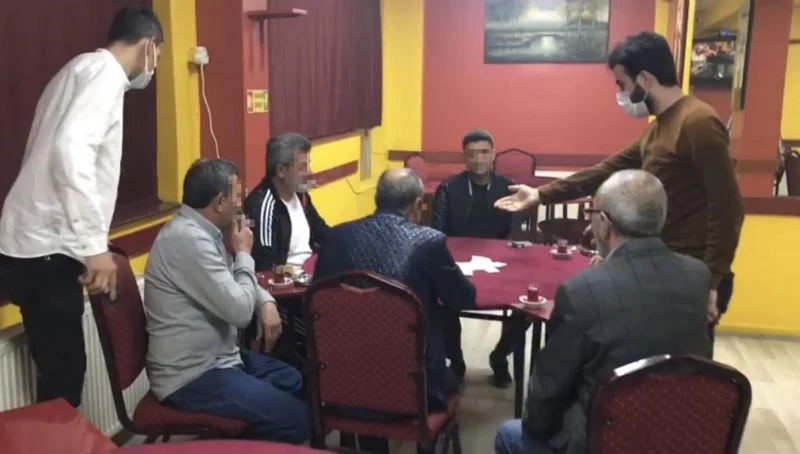 (Özel) İstanbul’da kısıtlamaya uymayan 638 kişiye 2 milyon 213 bin lira ceza
