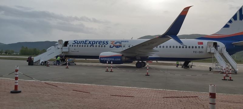 Zonguldak Havaalanı’nın ilk yolcu uçağı Almanya’ya uçtu
