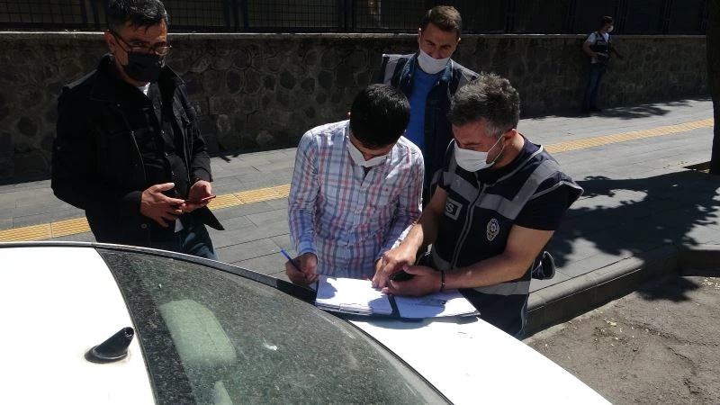 Kısıtlamayı delen vatandaşlar cezadan kaçamadı
