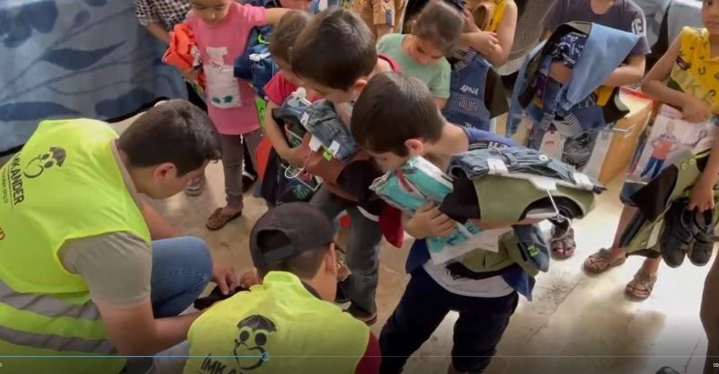 İmkander’den bin 500 çocuğa giyim 10 bin aileye iftar yemeği
