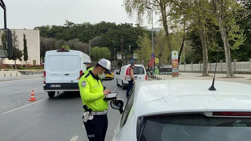 Haftanın ilk gününde Dolmabahçe’de yoğun denetim
