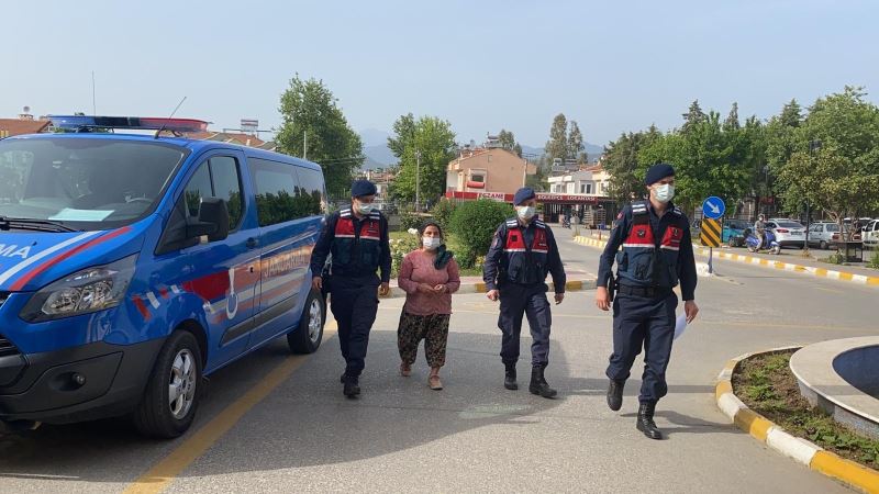 JASAT ve Üzümlü Jandarma aranan şahıslara operasyonları sürdürüyor
