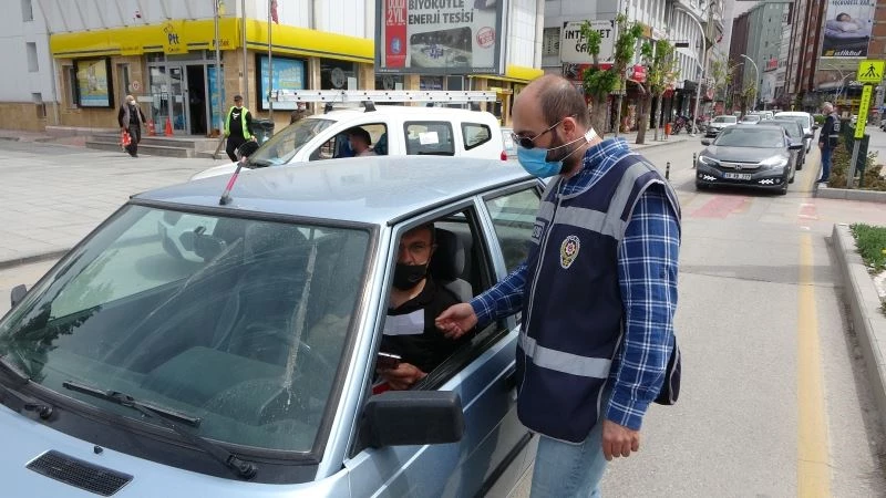 Çorum’da yasağa uymayan 32 şahısa işlem yapıldı
