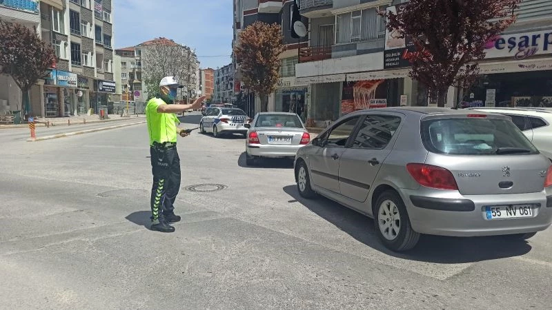 Bafra’da şehir merkezinde denetimler sıklaştı
