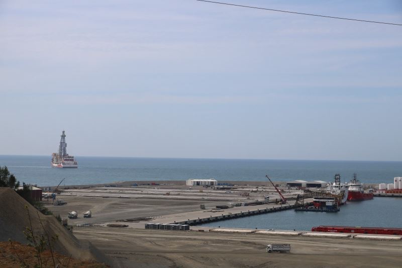 Kanuni Sondaj Gemisi, yeni rezervler için Karadeniz’e açıldı
