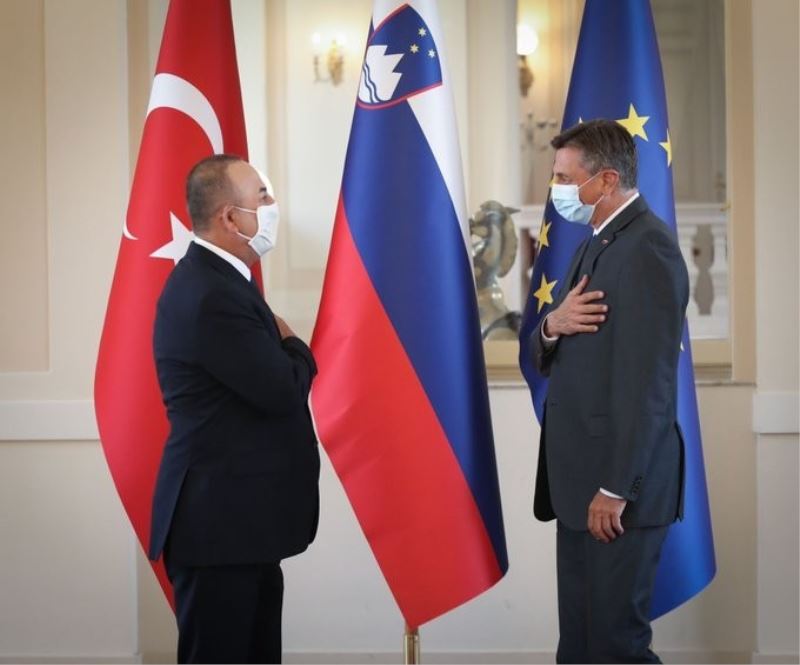 Bakan Çavuşoğlu, Slovenya Cumhurbaşkanı Pahor tarafından kabul edildi
