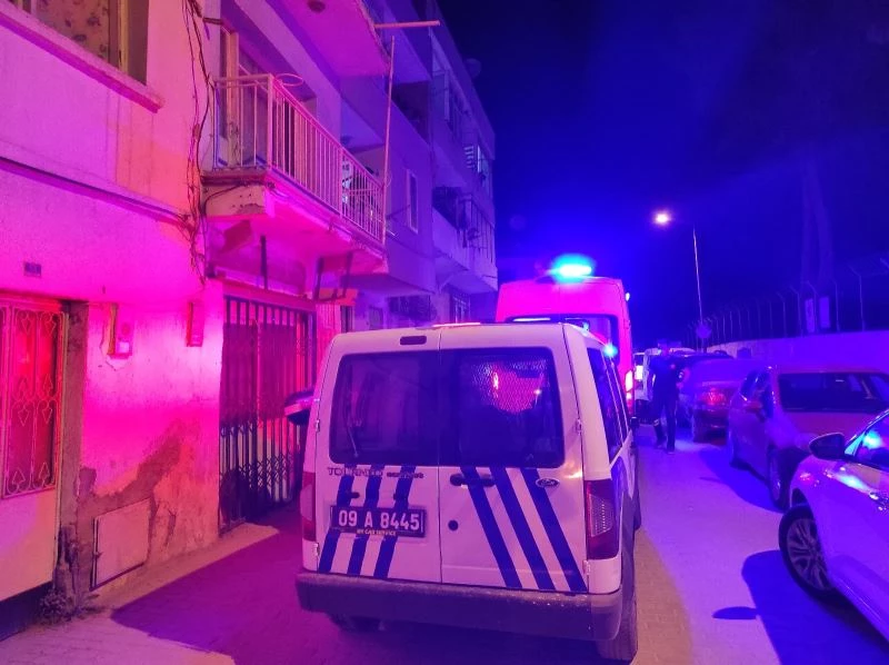 Kuşadası’nda bir kişi asılmış halde bulundu
