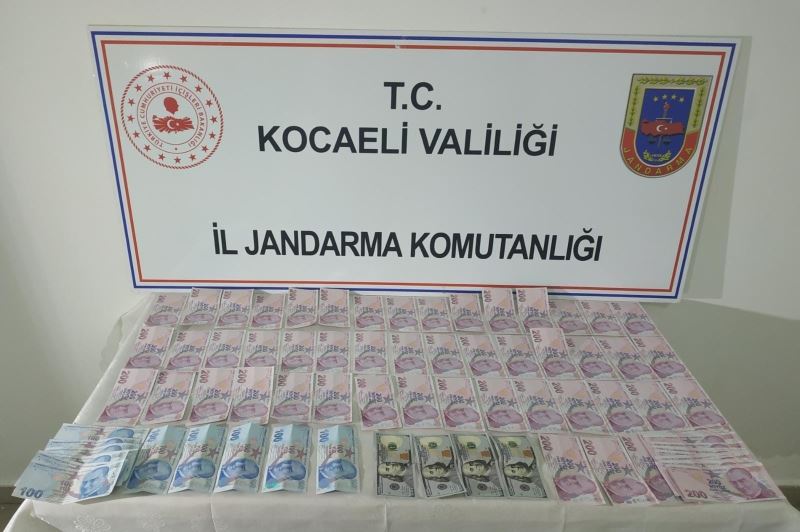 39 bin 865 liralık sahte para ile yakalanan 9 kişi gözaltına alındı

