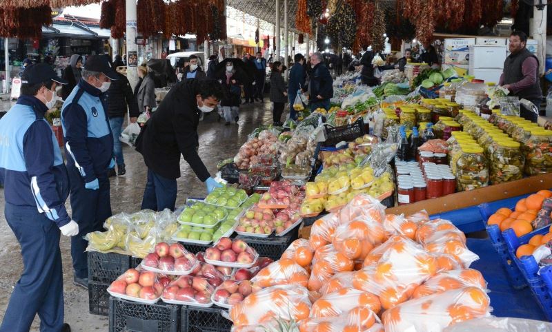 Halk pazarı Cumartesi günleri açık
