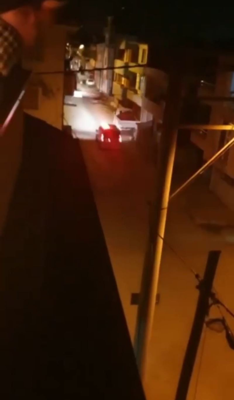 Sakarya sokaklarında film sahnelerini aratmayan kovalamacada 2 gözaltı
