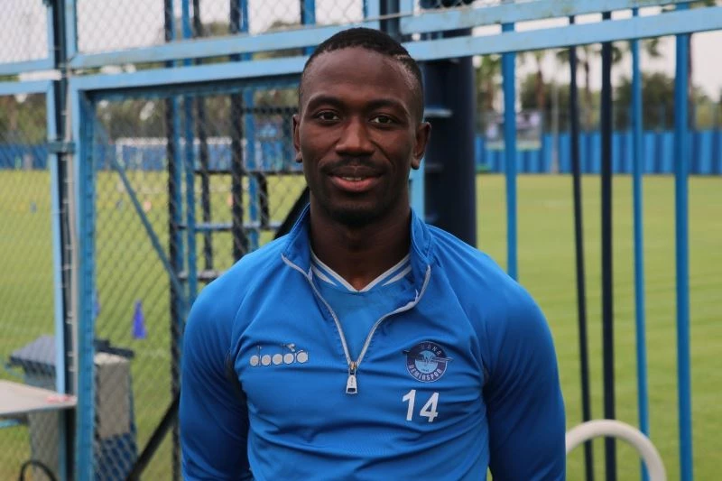 Adana Demirspor’un golcüsü Pa Dibba mutluluğu Adana’da buldu