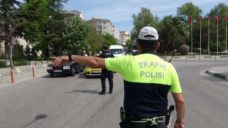 Tam kapanmada ihlallere geçit yok
