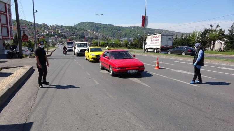 Sıkılaşan tedbirler vaka sayısını düşürdü, sürücüler denetimden memnun
