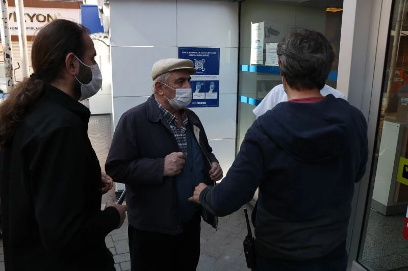 2. kez dolandırıcıların tuzağına düşüyordu, polis son anda yetişti
