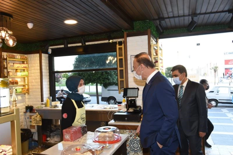 Vali Erin kısıtlamaları denetledi
