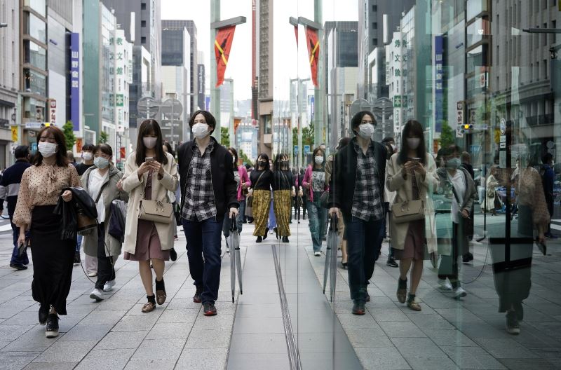 Japonya 3 ülkeden gelen yolculara yönelik karantina tedbirlerini sıkılaştırıyor
