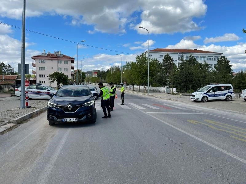 İhsaniye ilçesinde Trafik Haftası kutlandı
