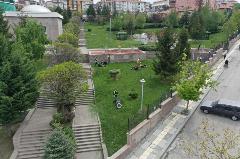 Altındağ’da parklar vatandaşlardan tam not aldı
