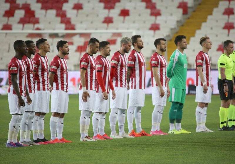 Sivasspor’un yenilmezlik serisi 17 maça çıktı