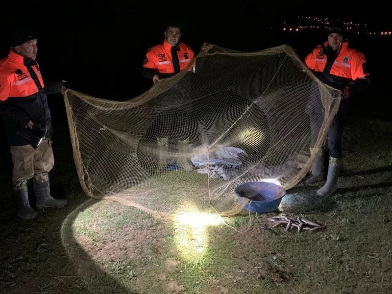 Avlanma yasağında 2 bin 500 inci kefali ele geçirildi

