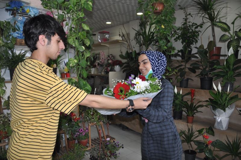 Özel gün nedeni ile kısıtlamalardan muaf tutuldular
