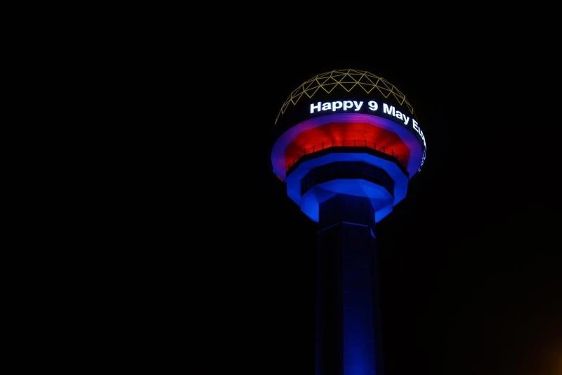 Başkent’in sembol binaları 9 Mayıs Avrupa Günü’nü dolayısıyla özel olarak ışıklandırıldı
