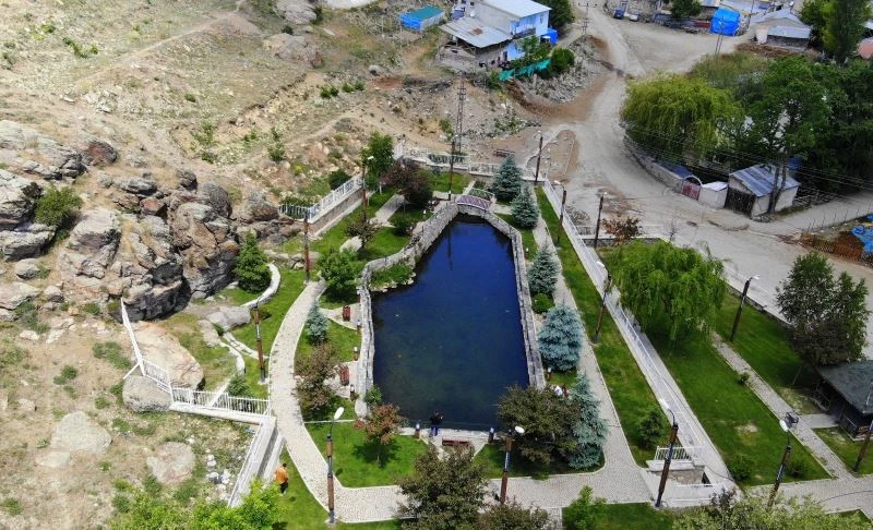 Her yer kuruyor, bu gölün su seviyesi artıyor
