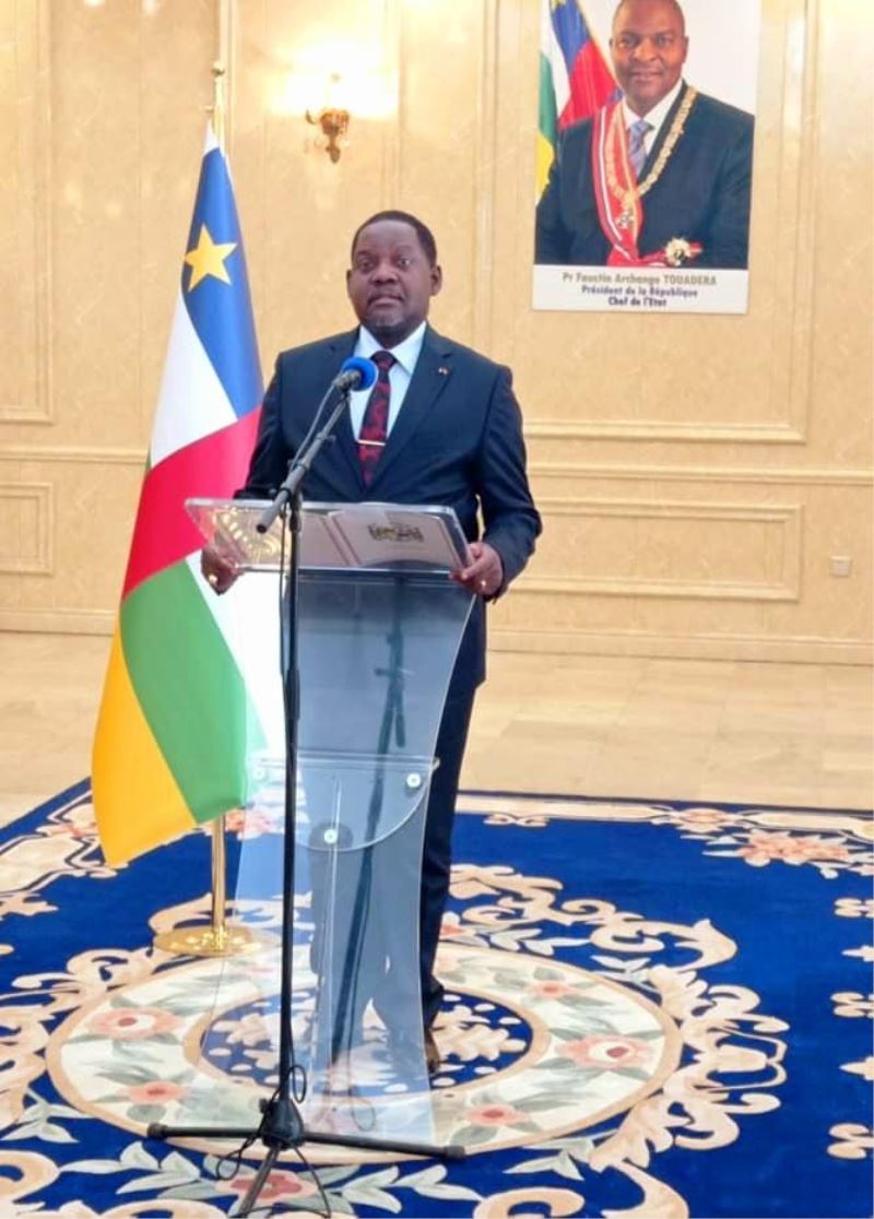 Orta Afrika Cumhuriyeti Başbakanı Ngrebada, Devlet Başkanı Touadera’ye istifasını sundu
