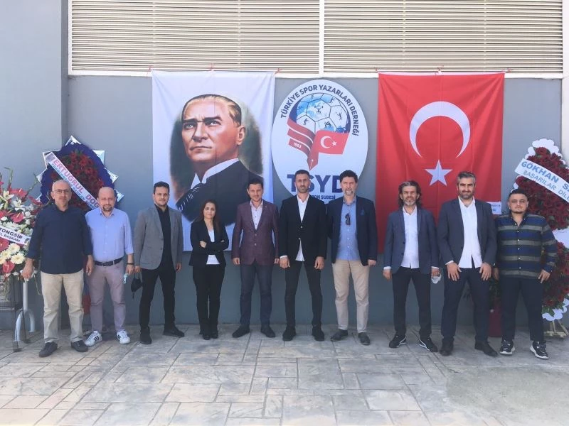 Türkiye Spor Yazarları Derneği (TSYD) Trabzon Şube Başkanlığı’na Selçuk Kılıç yeniden seçildi
