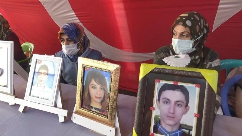 Küçük Hatice 647 gündür yolunu gözlediği ağabeyine ’teslim ol’ çağrısında bulundu
