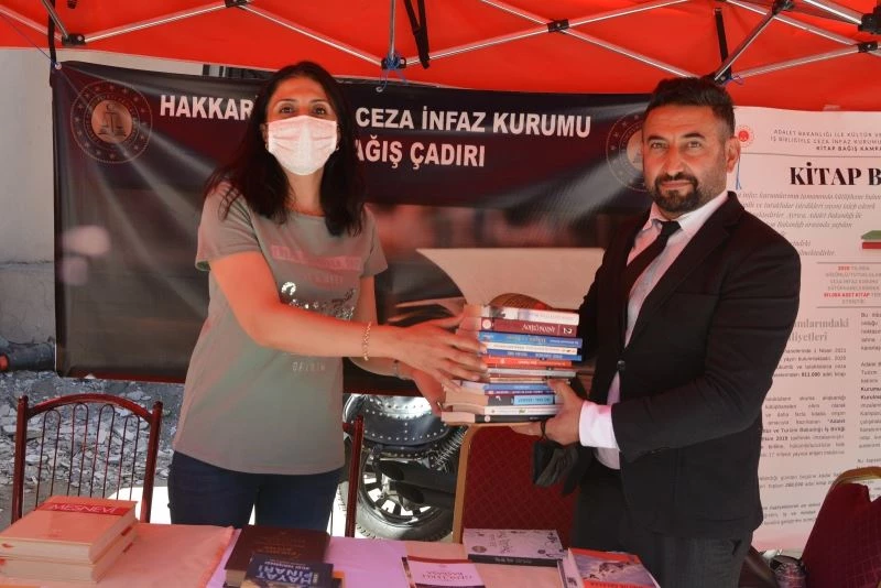 Başkan Arslan’dan mahkumlar için kitap bağışı
