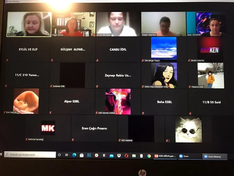 Eskişehir Eti Sosyal Bilimler Lisesi öğrencileri pandemiyi kayıt altına alıyorlar
