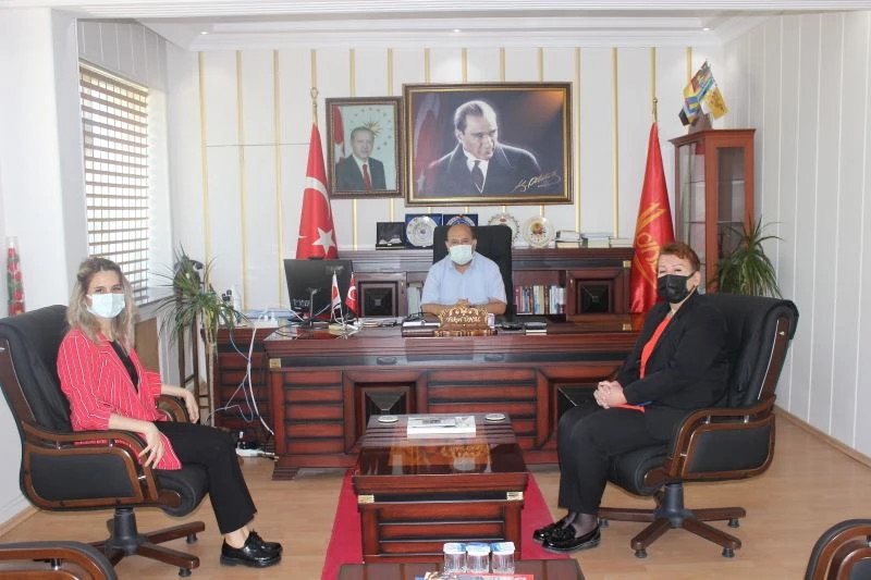 Kaymakam Ünal ve Genel Sekreter Bayrakçı yapılan çalışmalar ve planlanan projeleri görüştü
