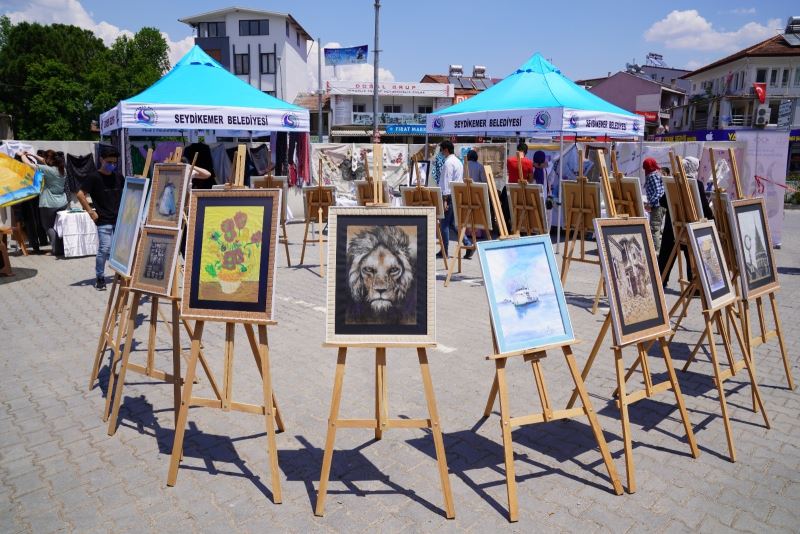 Seydikemer’de ‘Hayat Boyu Öğrenme’ sergisi açıldı
