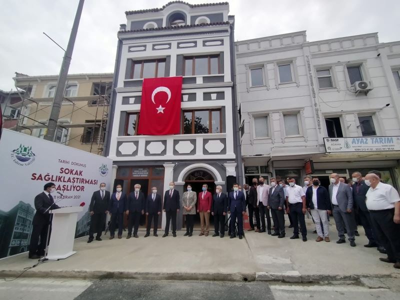 Edirne’de binalar tarihi dokuya uygun hale getiriliyor
