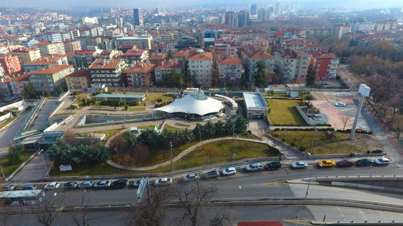 Çankaya’daki 19 Mayıs Gençlik Merkezi’nin inşaat çalışmaları devam ediyor
