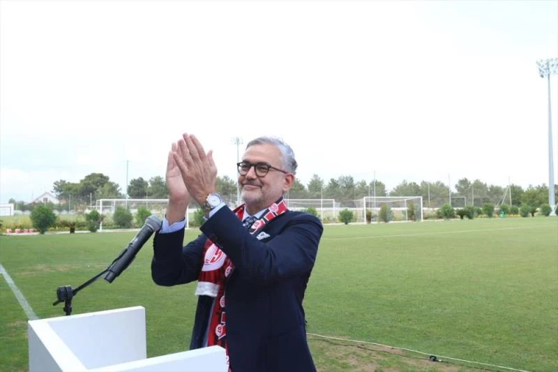 Antalyaspor Kulübü Derneğinin başkanlığına Emin Kemal Hesapçıoğlu seçildi